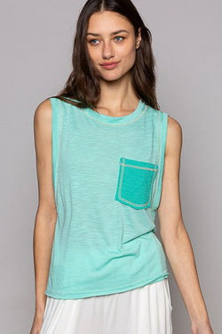 Round Neck Sleeveless Pocket Front Solid Top in Blue