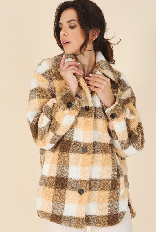 Plaid sherpa jacket with pockets